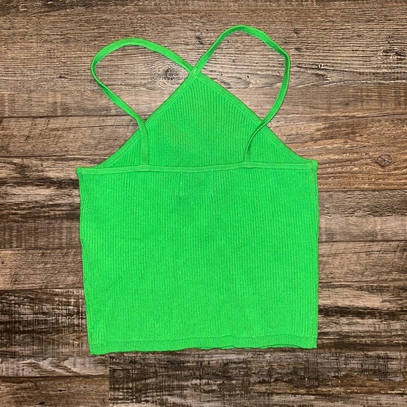 H&M green halter top - Picture 2 of 4
